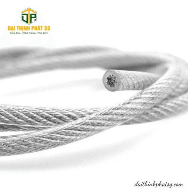 Cáp 8 bọc nhựa sân bóng đá